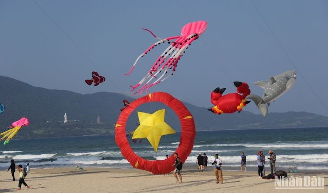Más celebraciones veraniegas en ciudad vietnamita de Da Nang ảnh 1