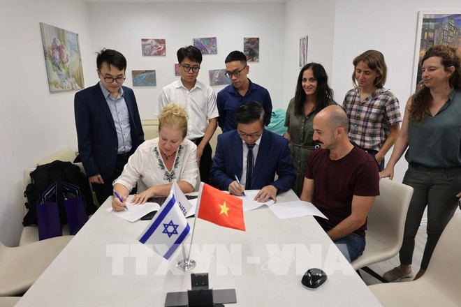 Universidad vietnamita y mayor hospital de Israel sellan acuerdo de cooperación ảnh 1 Universidad vietnamita y mayor hospital de Israel sellan acuerdo de cooperación ảnh 1