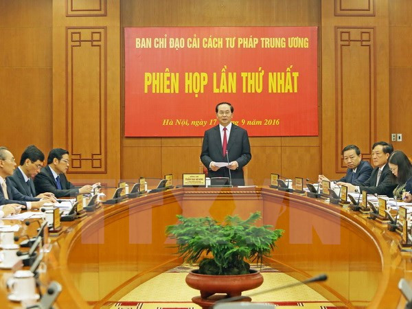 Presidente de Vietnam preside primera sesión del Comité de Reforma Judicial ảnh 1 Presidente de Vietnam preside primera sesión del Comité de Reforma Judicial ảnh 1