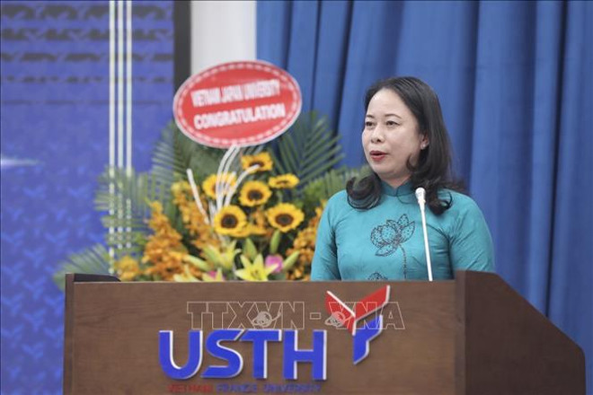 Vicepresidenta de Vietnam participa en acto de comienzo de año académico de USTH ảnh 3 Vicepresidenta de Vietnam participa en acto de comienzo de año académico de USTH ảnh 3