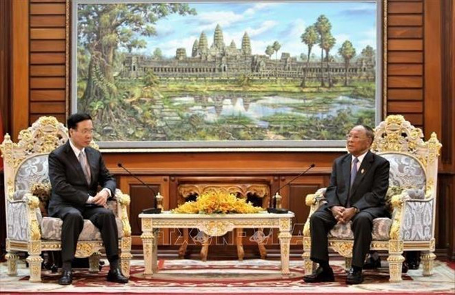 Dirigente partidista vietnamita realiza visita oficial a Camboya ảnh 1 Dirigente partidista vietnamita realiza visita oficial a Camboya ảnh 1
