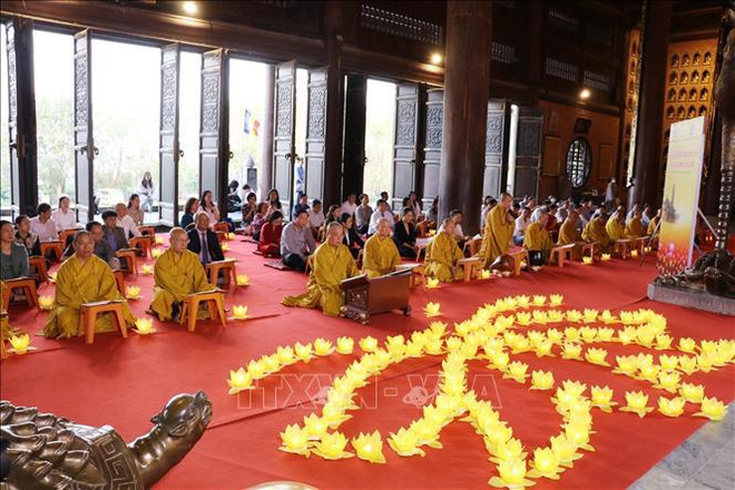 Rezan por estabilidad y paz en la provincia de Ninh Binh ảnh 1 Rezan por estabilidad y paz en la provincia de Ninh Binh ảnh 1