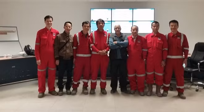 Vietnam - Argelia: 60 años de amistad tradicional ảnh 2