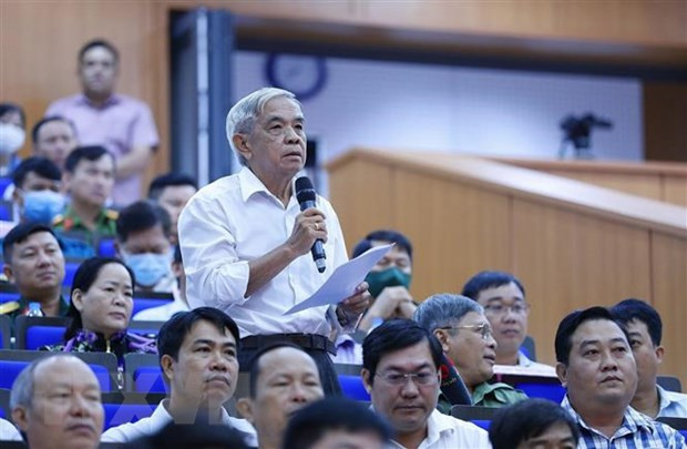 Premier vietnamita se reúne con votantes de Can Tho ảnh 2
