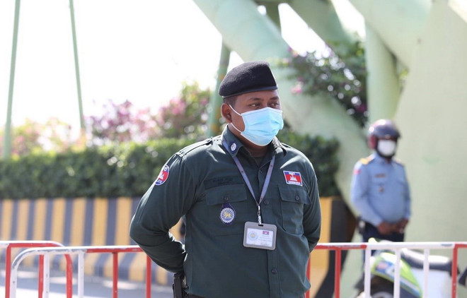 Camboya aplicará fuerte sanción a los extranjeros que violen normas de cuarentena ảnh 1 Camboya aplicará fuerte sanción a los extranjeros que violen normas de cuarentena ảnh 1