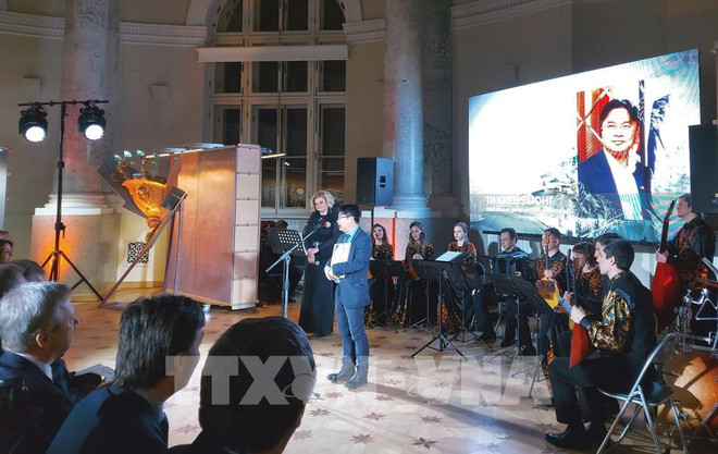 Ciudadano vietnamita recibe prestigioso premio de San Petersburgo ảnh 2 Ciudadano vietnamita recibe prestigioso premio de San Petersburgo ảnh 2