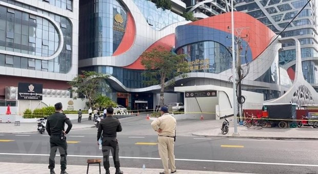 Alertan a residentes vietnamitas en provincia camboyana sobre riesgos de infección del COVID-19 ảnh 1 Alertan a residentes vietnamitas en provincia camboyana sobre riesgos de infección del COVID-19 ảnh 1