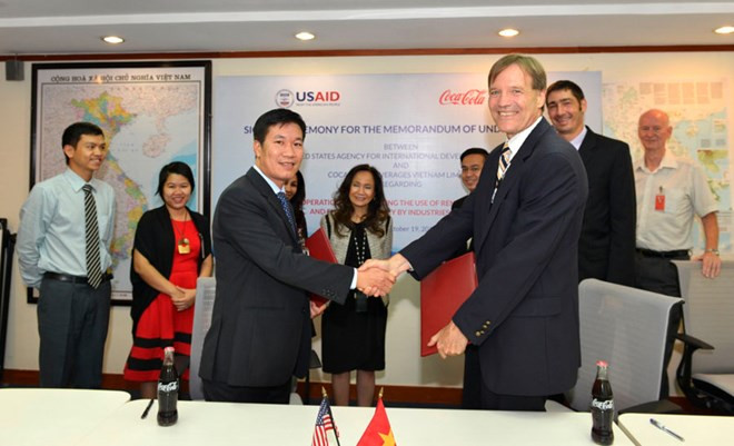 USAID y Coca-Cola intensifican aplicación de energías renovables en Vietnam ảnh 1 USAID y Coca-Cola intensifican aplicación de energías renovables en Vietnam ảnh 1