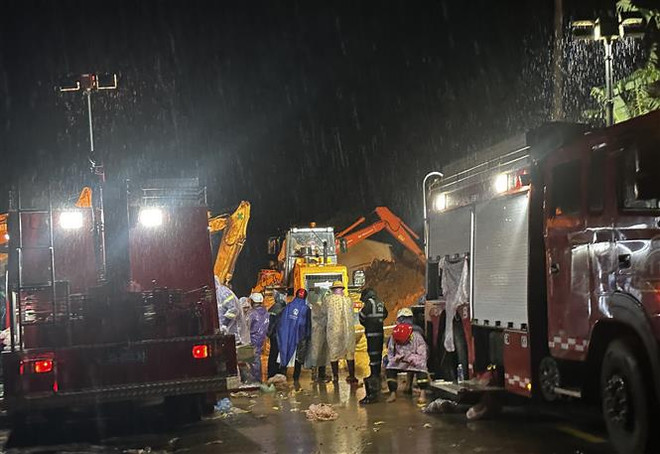 Instan a remediar consecuencias por deslizamientos de tierra en Lam Dong ảnh 2