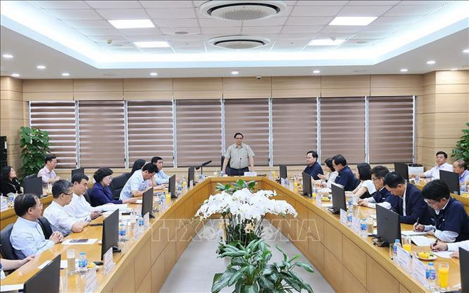Premier realiza visita de trabajo a provincia norteña de Bac Ninh ảnh 1 Premier realiza visita de trabajo a provincia norteña de Bac Ninh ảnh 1