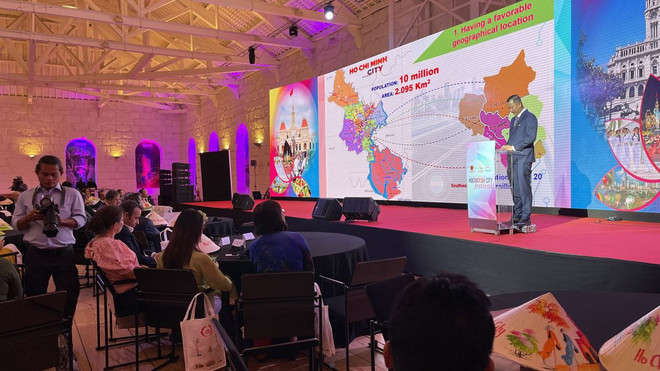 Promueven cooperación entre ciudades vietnamita y portuguesa ảnh 1 Promueven cooperación entre ciudades vietnamita y portuguesa ảnh 1