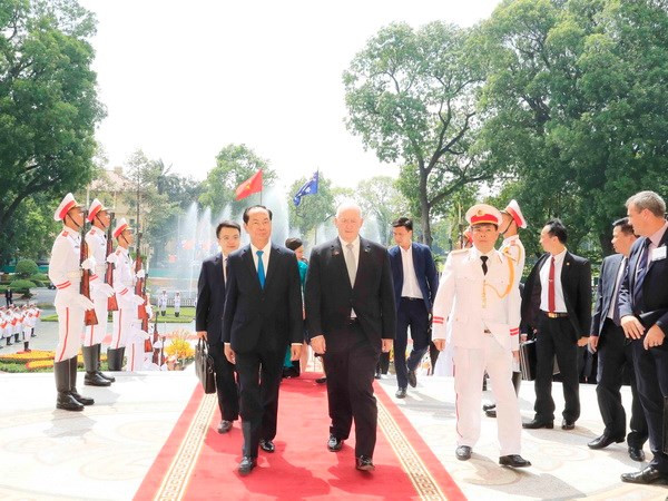 Gobernador general de Australia concluye visita a Vietnam ảnh 1 Gobernador general de Australia concluye visita a Vietnam ảnh 1