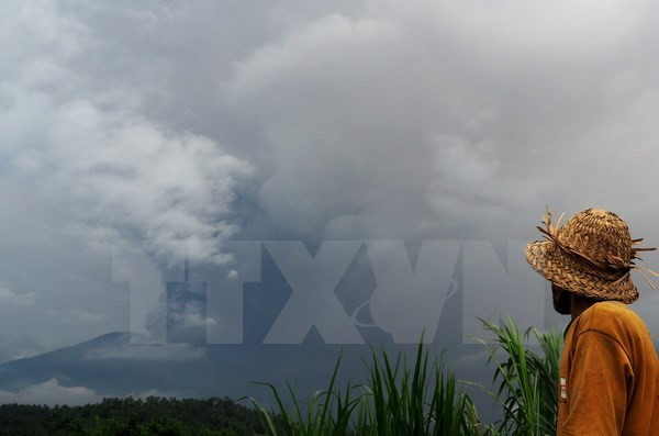 Embajada de Vietnam en Indonesia protege a ciudadanos ante posible erupción volcánica en Bali ảnh 1 Embajada de Vietnam en Indonesia protege a ciudadanos ante posible erupción volcánica en Bali ảnh 1