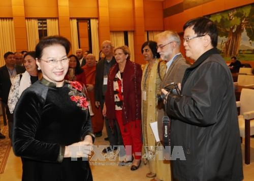 Presidenta del Parlamento afirma protección de paz como máxima prioridad de Vietnam ảnh 1 Presidenta del Parlamento afirma protección de paz como máxima prioridad de Vietnam ảnh 1