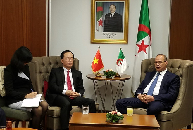 Vietnam y Argelia trazan directrices para futuros lazos agroacuícolas ảnh 1