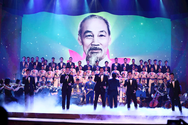 Aspiración de un Vietnam mejor: 75 años de la emulación patriótica ảnh 4 Aspiración de un Vietnam mejor: 75 años de la emulación patriótica ảnh 4