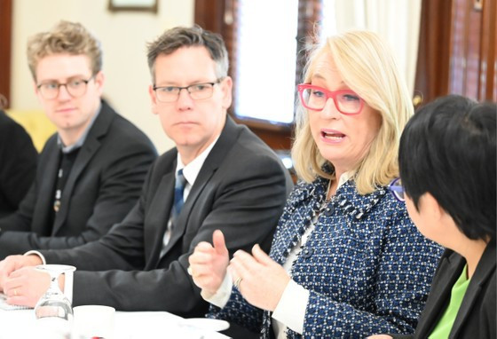 Delegación de Ciudad Ho Chi Minh visita Australia y Nueva Zelanda ảnh 2 Delegación de Ciudad Ho Chi Minh visita Australia y Nueva Zelanda ảnh 2