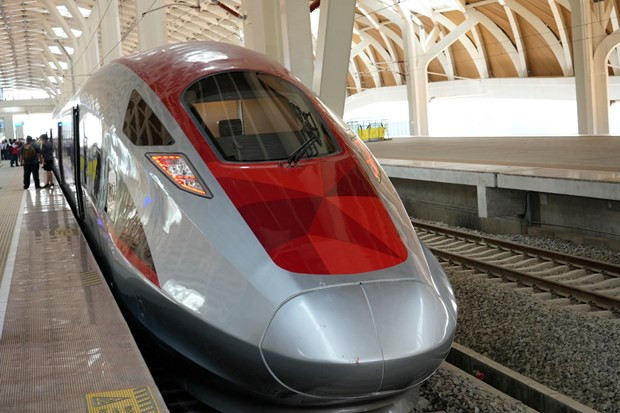 Indonesia inaugura el primer ferrocarril de alta velocidad del Sudeste Asiático ảnh 1 Indonesia inaugura el primer ferrocarril de alta velocidad del Sudeste Asiático ảnh 1