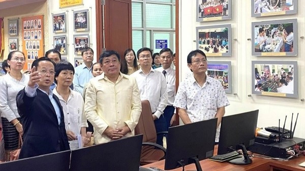 Capitales de Vietnam y Laos refuerzan la cooperación en educación ảnh 1 Capitales de Vietnam y Laos refuerzan la cooperación en educación ảnh 1