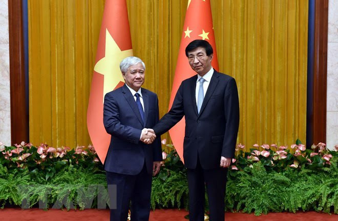 Presidente del Frente de Patria de Vietnam extiende felicitación a China por Día Nacional ảnh 1 Presidente del Frente de Patria de Vietnam extiende felicitación a China por Día Nacional ảnh 1
