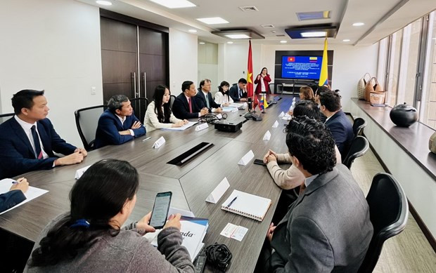 Empresas vietnamitas buscan reforzar nexos con socios de Colombia y Chile ảnh 1 Empresas vietnamitas buscan reforzar nexos con socios de Colombia y Chile ảnh 1