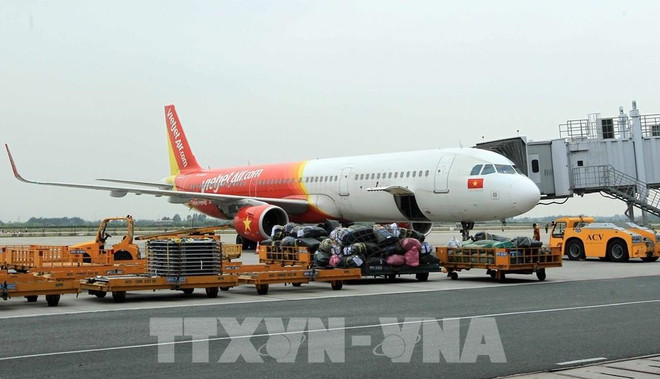 Suspenden vuelos entre Hai Phong y Ciudad Ho Chi Minh de Vietnam ảnh 1