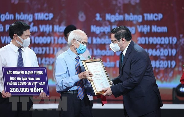 Vietnam lanza Fondo Nacional de Vacunas contra el COVID-19 ảnh 2 Vietnam lanza Fondo Nacional de Vacunas contra el COVID-19 ảnh 2