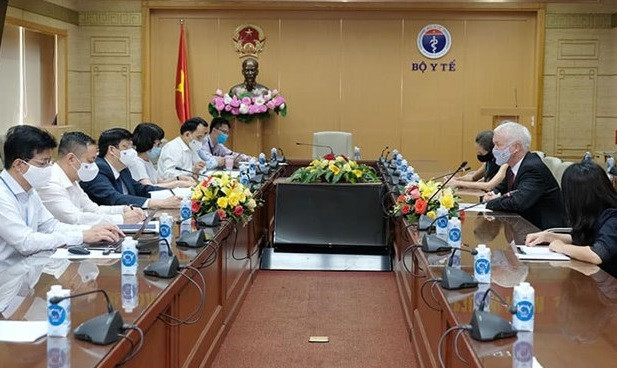 Vietnam busca apoyo internacional en acceso a vacunas contra COVID-19 ảnh 1