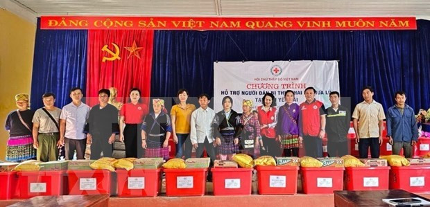 Cruz Roja de Vietnam apoya a víctimas de inundaciones en Yen Bai ảnh 1