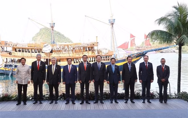 Aprecian aportes proactivos de Vietnam al desarrollo de ASEAN ảnh 1