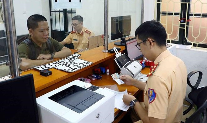 Una persona puede poseer muchas placas de vehículos en Vietnam, según nueva Circular ảnh 1 Una persona puede poseer muchas placas de vehículos en Vietnam, según nueva Circular ảnh 1