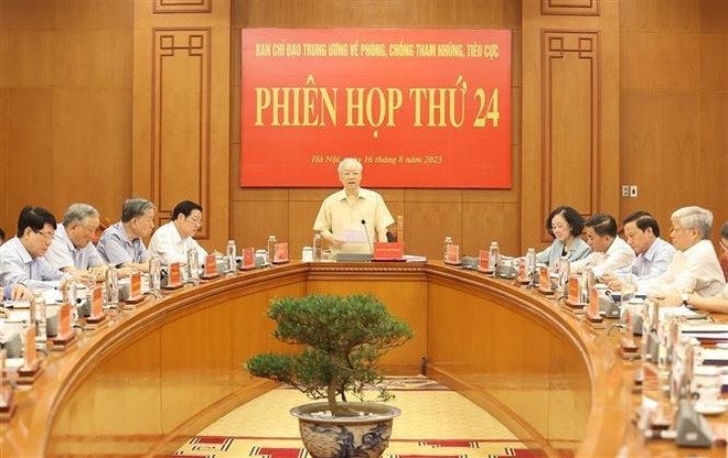 Evalúan logros de lucha contra corrupción en Vietnam ảnh 1