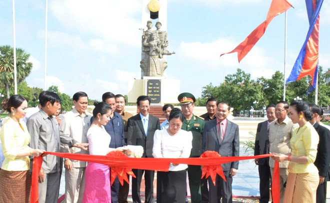Reinauguran monumento de combatientes revolucionarios vietnamitas en Phnom Penh ảnh 1 Reinauguran monumento de combatientes revolucionarios vietnamitas en Phnom Penh ảnh 1
