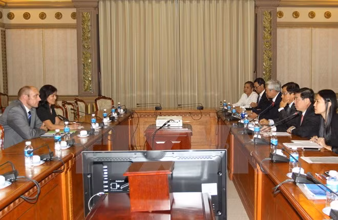Banco alemán considera préstamos para proyectos en Ciudad Ho Chi Minh ảnh 1