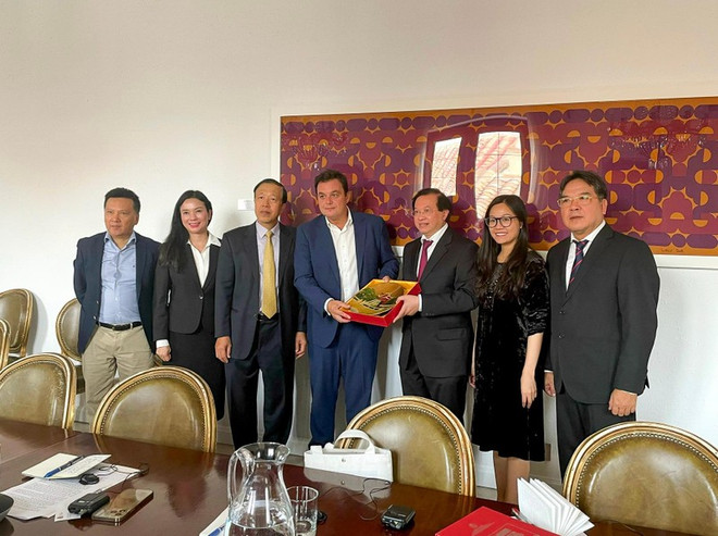 Vietnam y España por profundizar cooperación cultural y deportiva ảnh 1 Vietnam y España por profundizar cooperación cultural y deportiva ảnh 1
