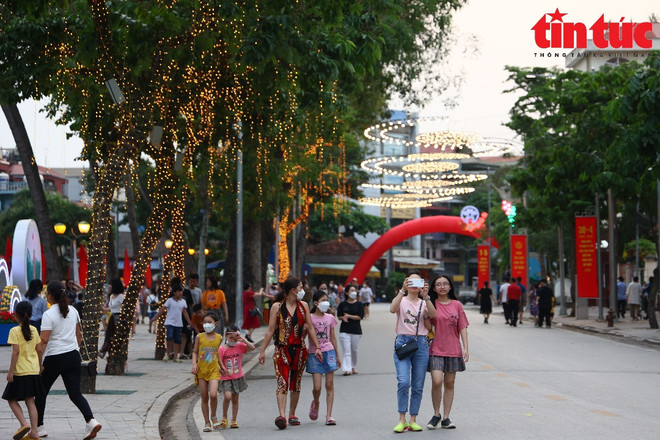 Espacio peatonal de antigua fortaleza de Son Tay atrae a cientos de miles de turistas ảnh 1 Espacio peatonal de antigua fortaleza de Son Tay atrae a cientos de miles de turistas ảnh 1