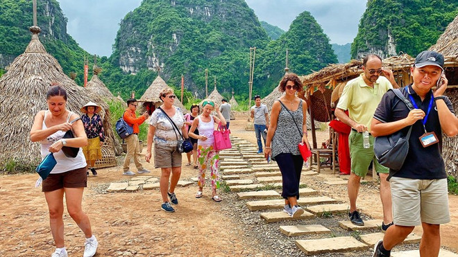 Mezcla de turismo y cinematografía atraerá a turistas internacionales a Vietnam ảnh 1 Mezcla de turismo y cinematografía atraerá a turistas internacionales a Vietnam ảnh 1