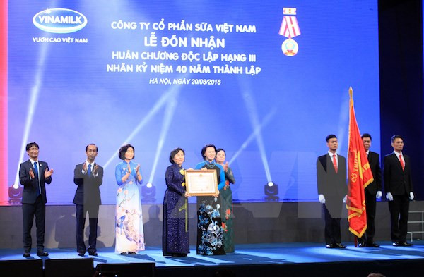 Compañía láctea Vinamilk celebra aniversario 40 de fundación ảnh 1 Compañía láctea Vinamilk celebra aniversario 40 de fundación ảnh 1