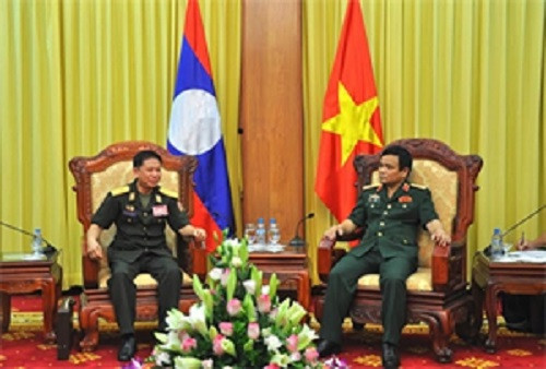 Destacan cooperación entre cuerpos de artillería de Vietnam y Laos ảnh 1 Destacan cooperación entre cuerpos de artillería de Vietnam y Laos ảnh 1