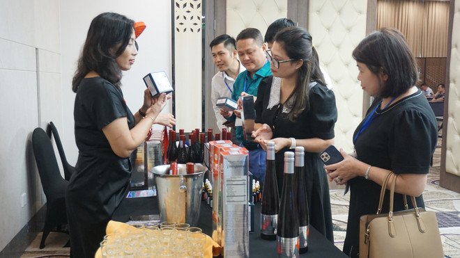 Provincia de Quang Ninh explora nuevos mercados turísticos ảnh 2 Provincia de Quang Ninh explora nuevos mercados turísticos ảnh 2