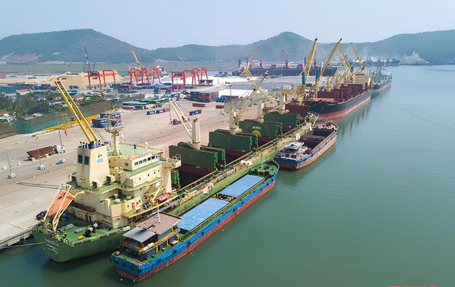 Puerto de contenedores de Long Son traerá beneficios a la provincia de Thanh Hoa ảnh 1 Puerto de contenedores de Long Son traerá beneficios a la provincia de Thanh Hoa ảnh 1