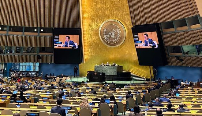 Vietnam enfatiza necesidad de dedicar recursos a la paz, el desarrollo y las personas ảnh 1 Vietnam enfatiza necesidad de dedicar recursos a la paz, el desarrollo y las personas ảnh 1