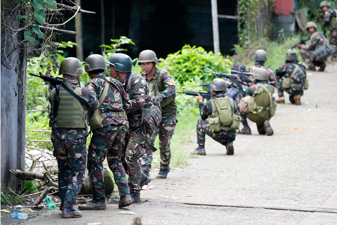 Ejército de Filipinas se enfrenta con rebeldes terroristas en Marawi ảnh 1 Ejército de Filipinas se enfrenta con rebeldes terroristas en Marawi ảnh 1