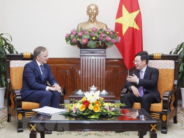 Vietnam aprecia relaciones con Letonia, afirma vicepremier y canciller ảnh 1 Vietnam aprecia relaciones con Letonia, afirma vicepremier y canciller ảnh 1