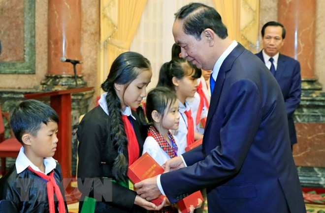 Presidente de Vietnam destaca logros en protección y cuidado infantil ảnh 1 Presidente de Vietnam destaca logros en protección y cuidado infantil ảnh 1