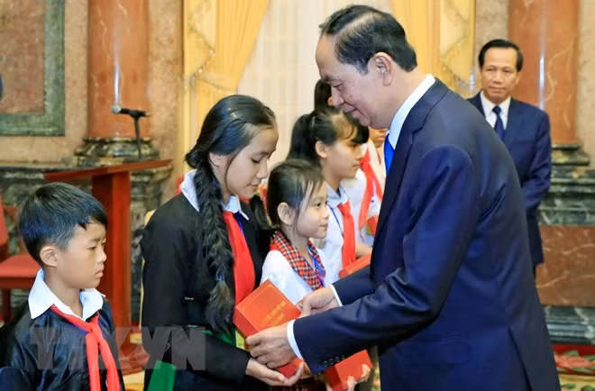 Presidente de Vietnam destaca logros en protección y cuidado infantil ảnh 1