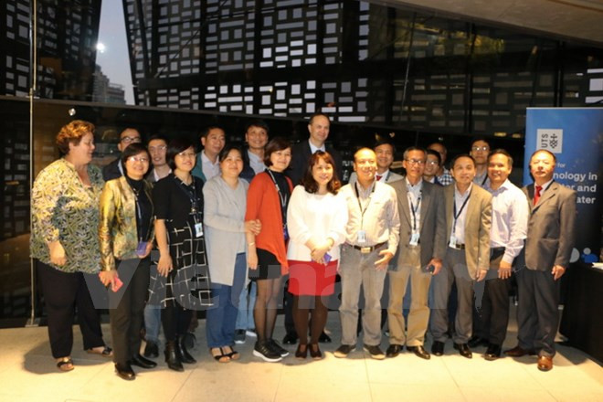 Asistencia australiana a Vietnam en respuesta a inundaciones ảnh 1