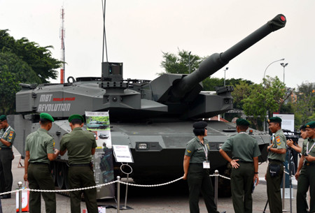 Vietnam asiste a Feria internacional de Defensa Marítima en Singapur ảnh 1 Vietnam asiste a Feria internacional de Defensa Marítima en Singapur ảnh 1