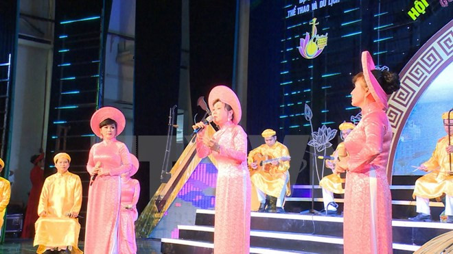 Celebran Festival de Canto de aficionados en Ciudad Ho Chi Minh ảnh 1 Celebran Festival de Canto de aficionados en Ciudad Ho Chi Minh ảnh 1