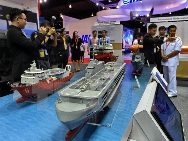 Vietnam asiste a exhibición de Defensa Marítima de Asia 2017 ảnh 1 Vietnam asiste a exhibición de Defensa Marítima de Asia 2017 ảnh 1